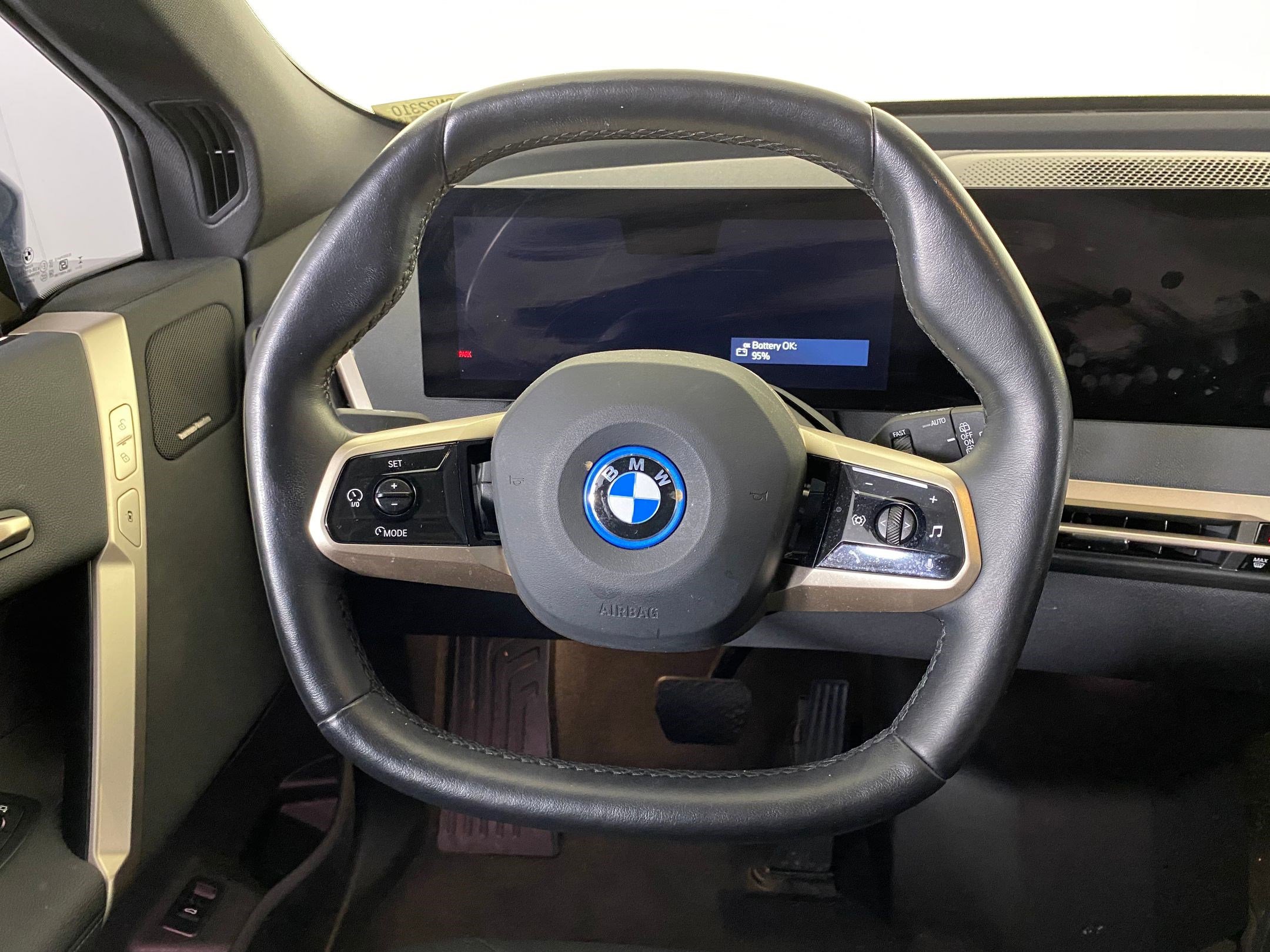 Certified 2024 BMW iX xDrive50 w/ Premium Package image 13