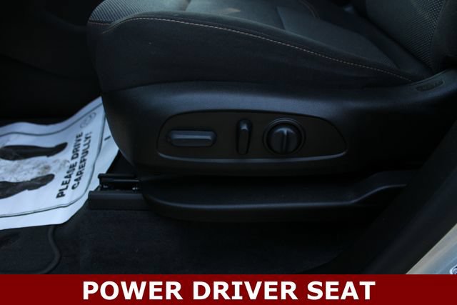 Used 2021 Chevrolet Traverse LT FWD image 3
