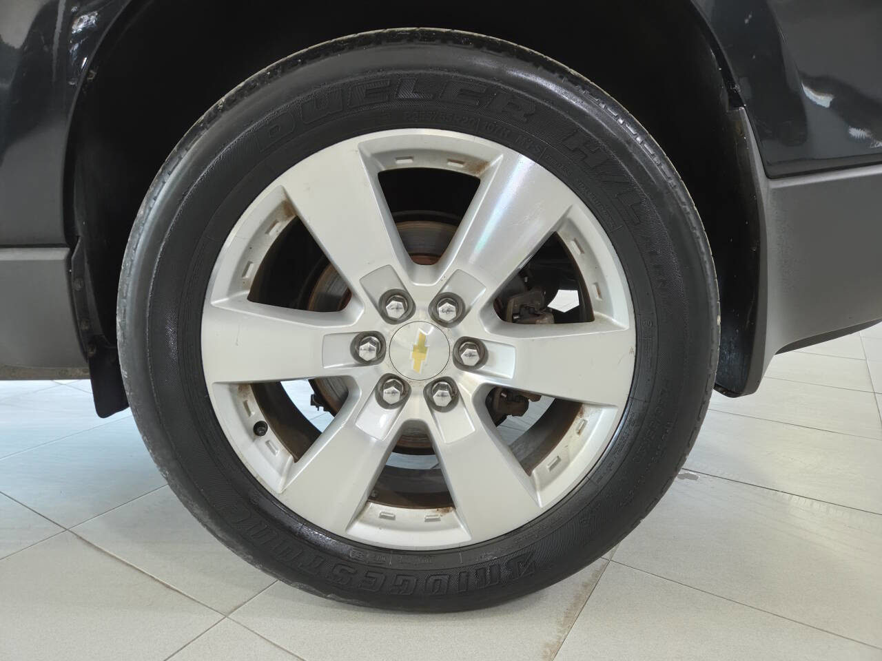 Used 2010 Chevrolet Traverse LTZ AWD/4WD image 11