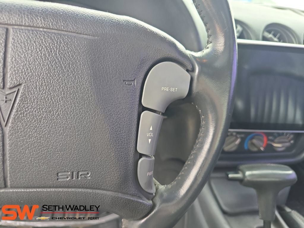 Used 1994 Pontiac Firebird Trans Am RWD image 19