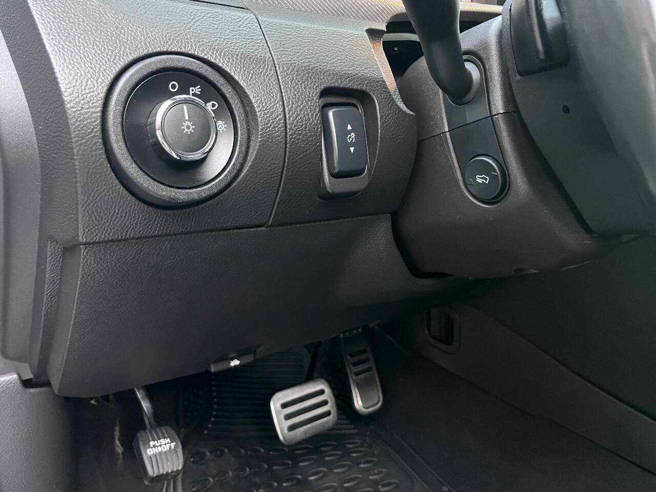 Used 2019 Ford Taurus SHO AWD/4WD image 34