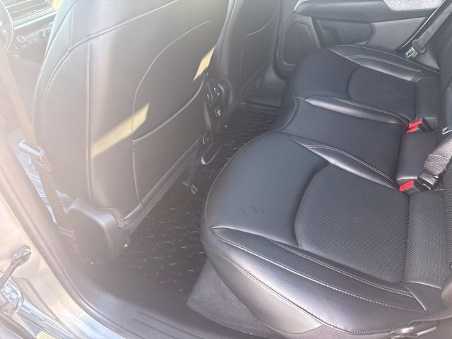 Used 2022 Jeep Compass Latitude w/ Sun and Sound Group AWD/4WD image 15