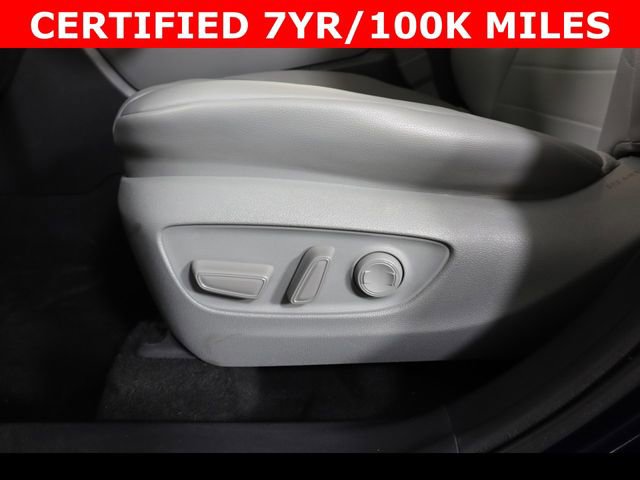 Used 2021 Toyota Highlander XLE image 21