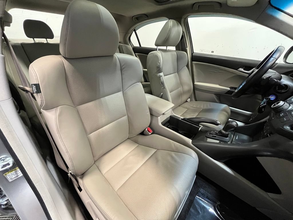 Used 2011 Acura TSX Sedan FWD image 12
