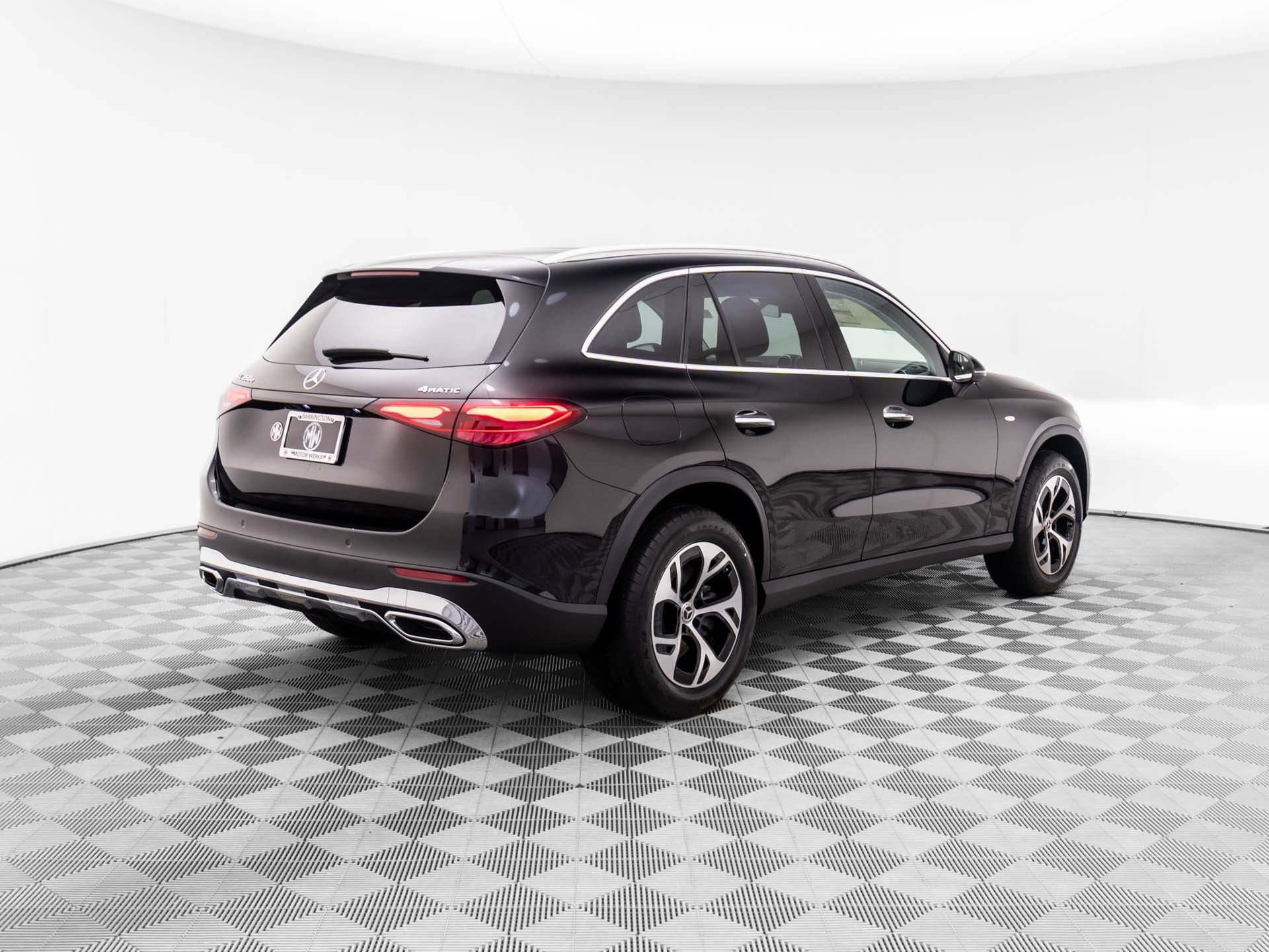 New 2025 Mercedes-Benz GLC 350e 4MATIC image 5