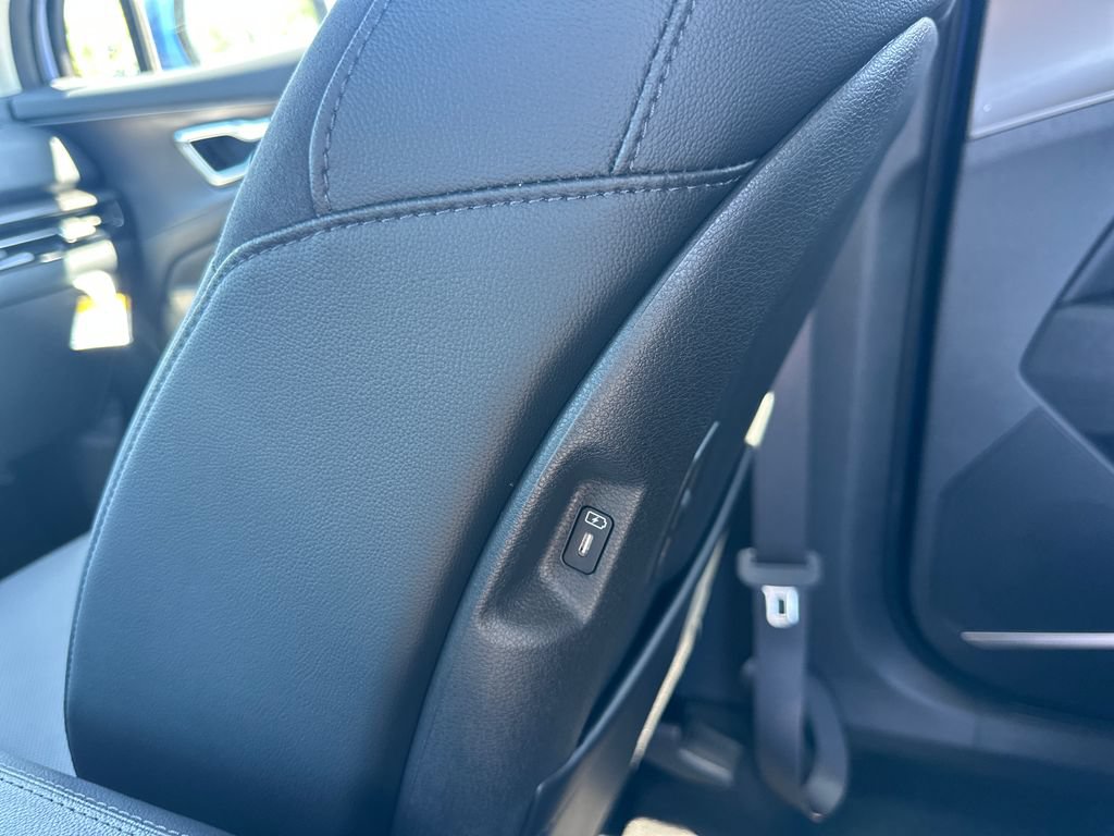 New 2026 Kia Sportage SX AWD/4WD image 17