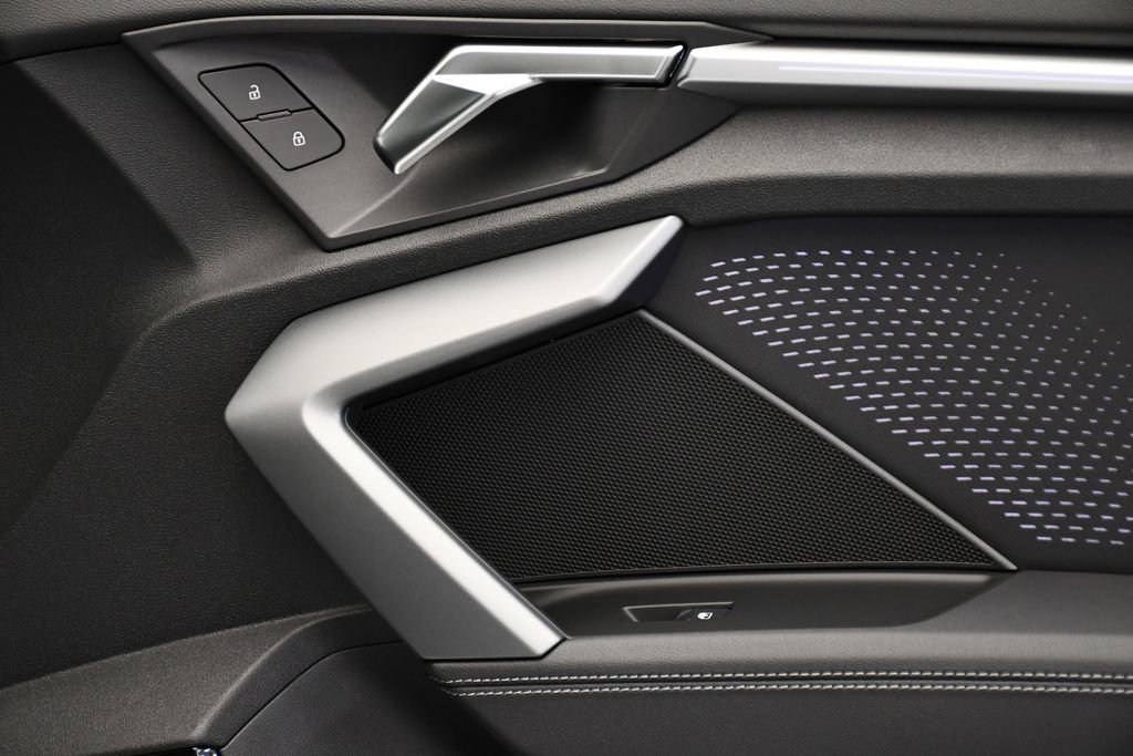 Used 2025 Audi A3 2.0T Premium Plus w/ Premium Plus Package AWD/4WD image 46