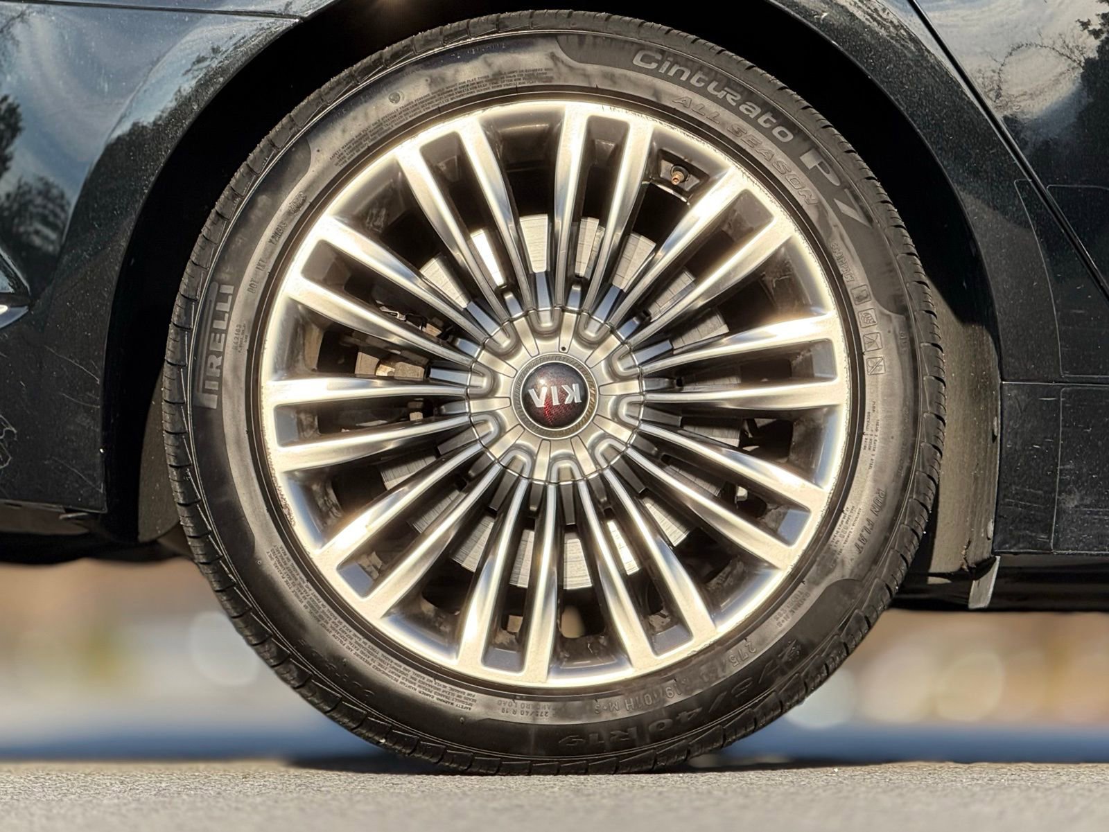Used 2020 Kia K900 Luxury AWD/4WD image 19