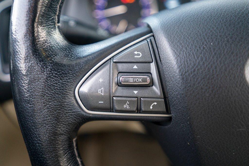 Used 2015 INFINITI Q50 Premium w/ Navigation Package image 15