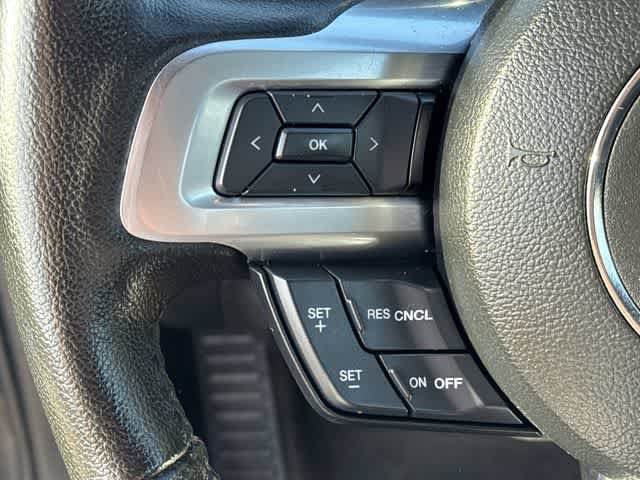 Used 2016 Ford Mustang Premium RWD image 21