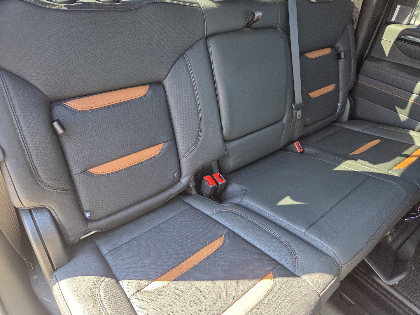 New 2026 GMC Sierra 2500 AT4 w/ AT4 Premium Plus Package AWD/4WD image 26