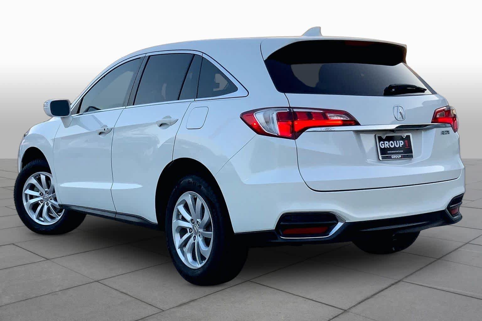Used 2016 Acura RDX w/ Tech & AcuraWatch Plus Pack FWD image 12