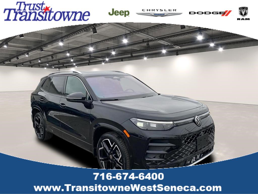 Used 2025 Volkswagen Tiguan SEL R-Line