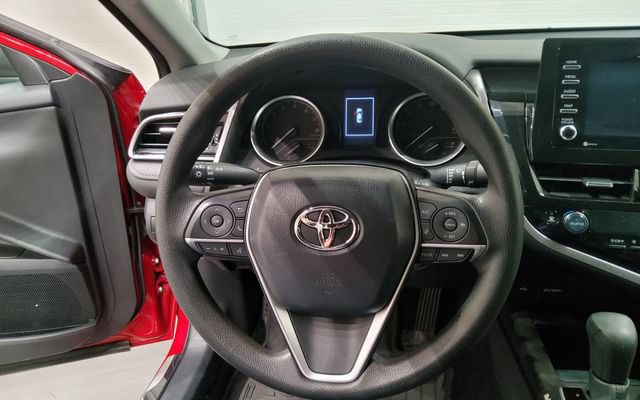 Used 2023 Toyota Camry LE FWD image 28