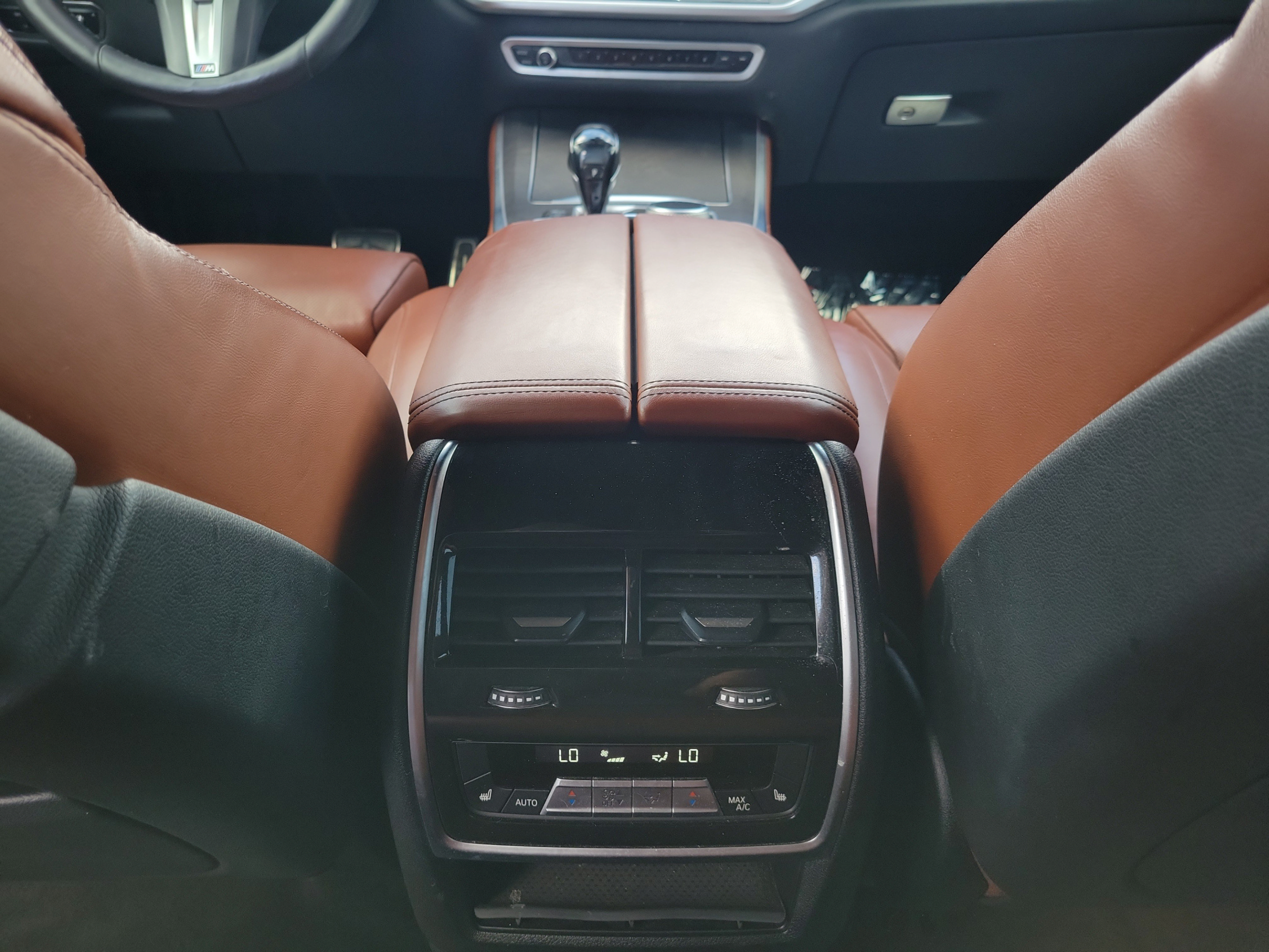 Used 2022 BMW X5 M50i AWD/4WD image 16