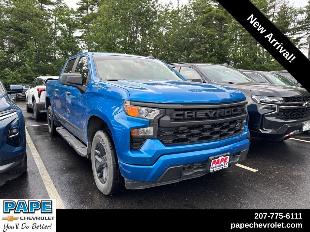 Used 2024 Chevrolet Silverado 1500 Custom AWD/4WD image 1