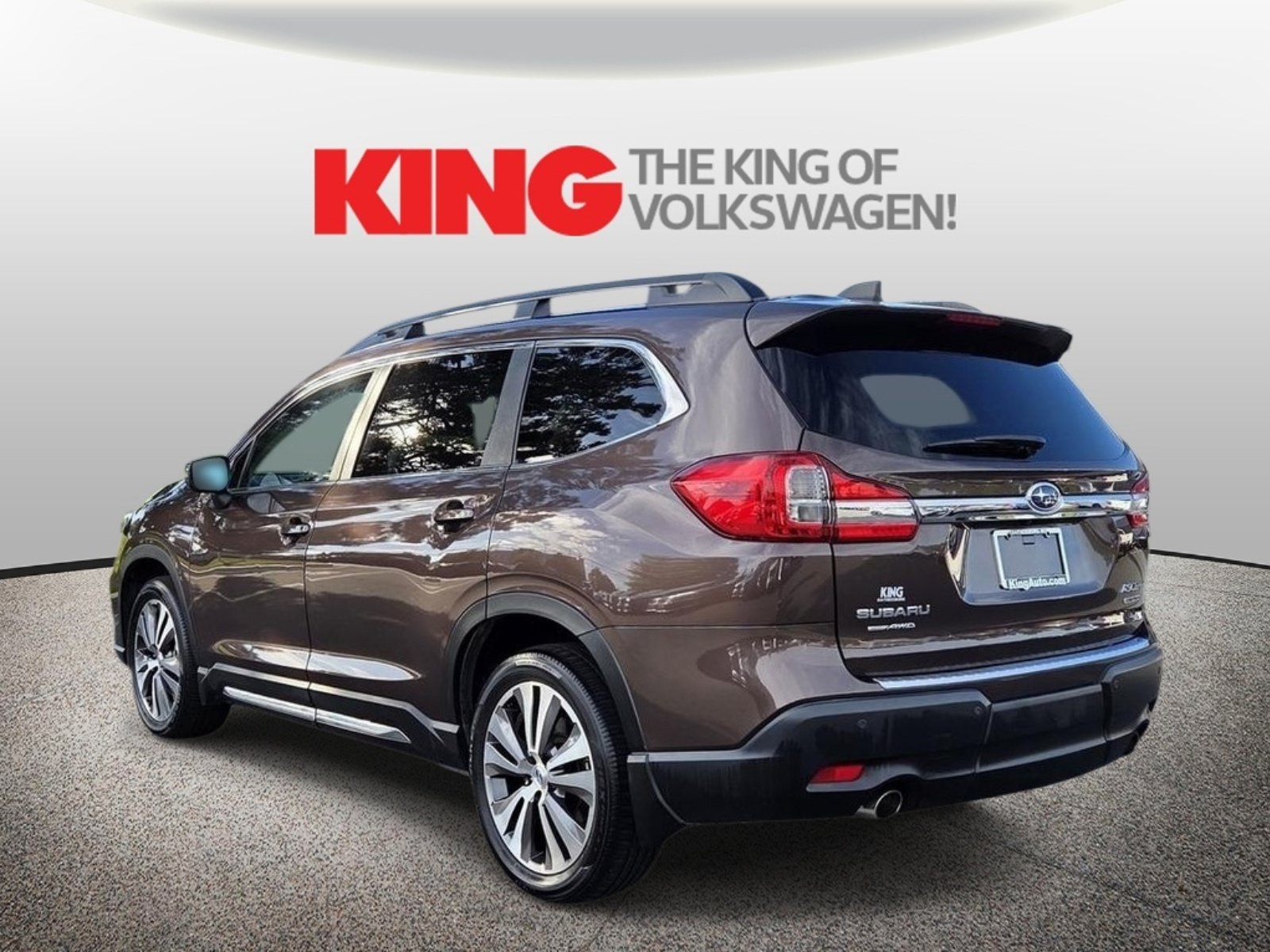Used 2021 Subaru Ascent Limited w/ Technology Package AWD/4WD image 6