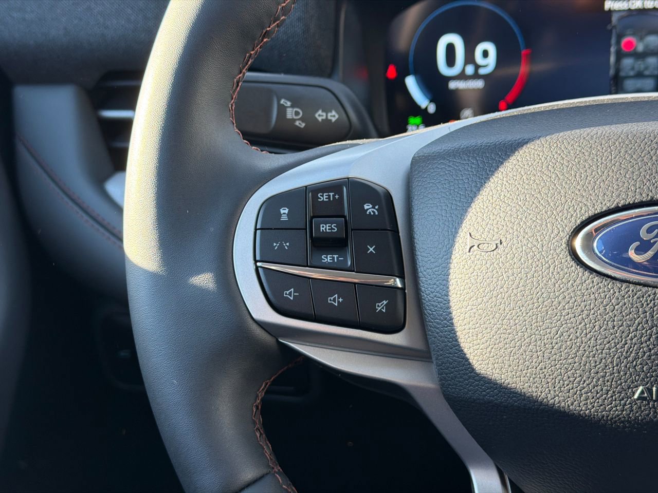 New 2026 Ford Explorer Active w/ Active Comfort Package image 22