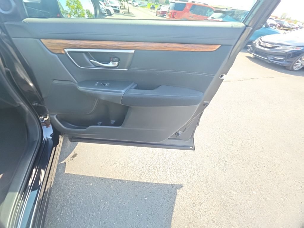 Used 2017 Honda CR-V EX image 32