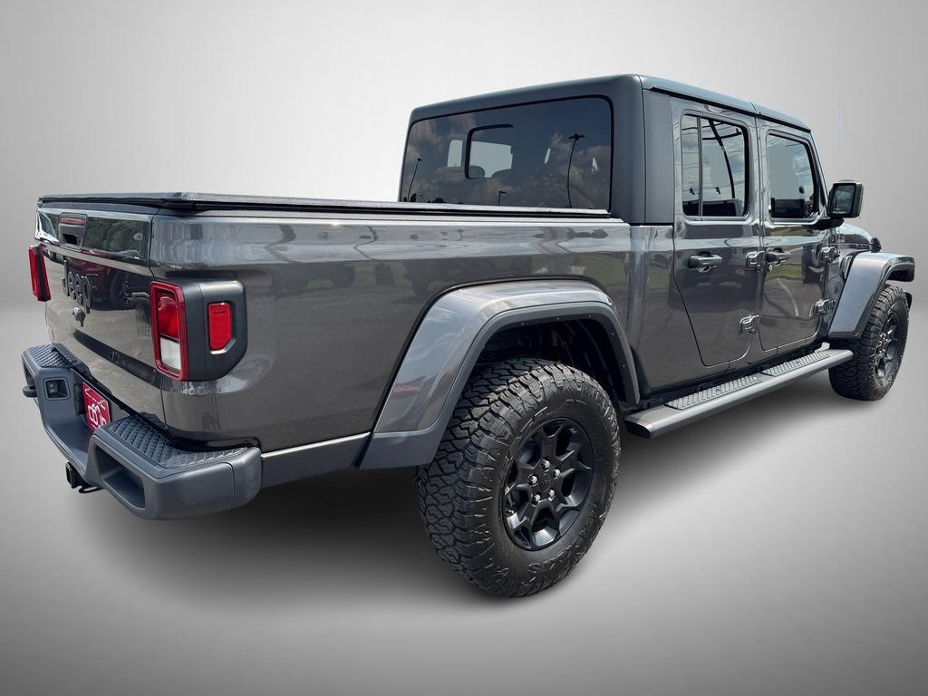 Used 2023 Jeep Gladiator Overland AWD/4WD image 3