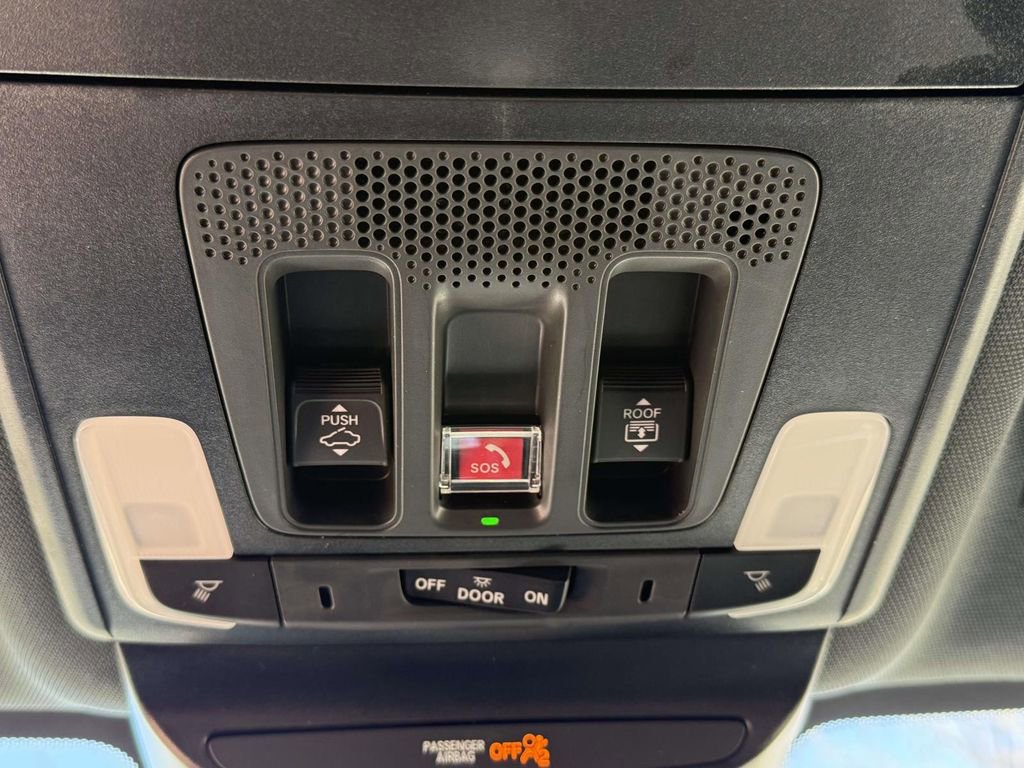 Used 2025 Acura ADX A-Spec image 25