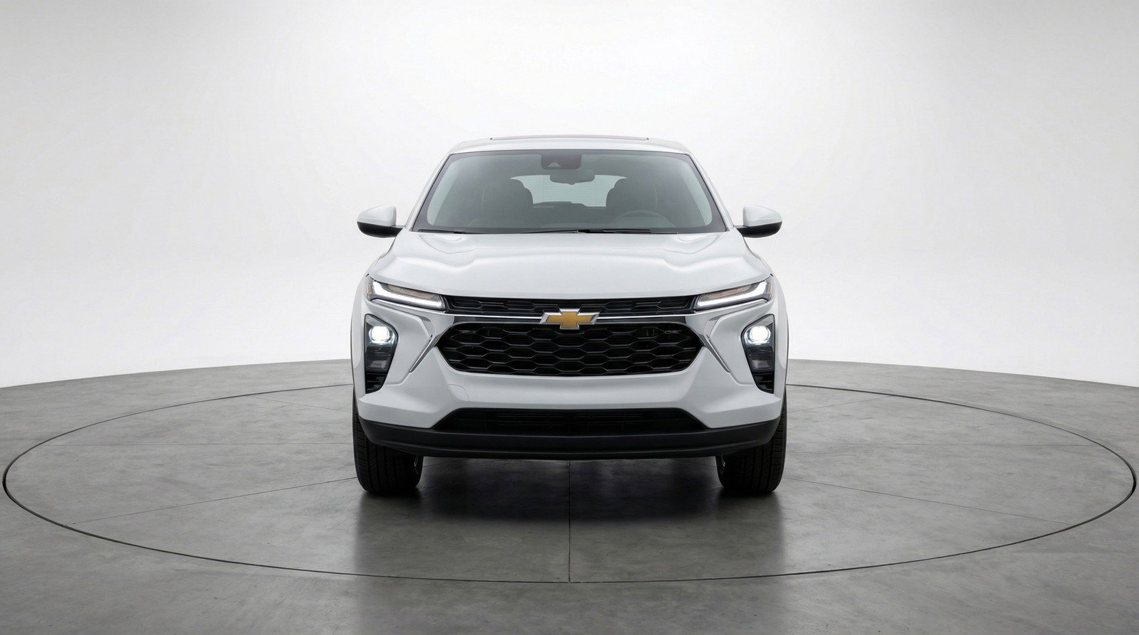Used 2025 Chevrolet TrailBlazer LT image 2