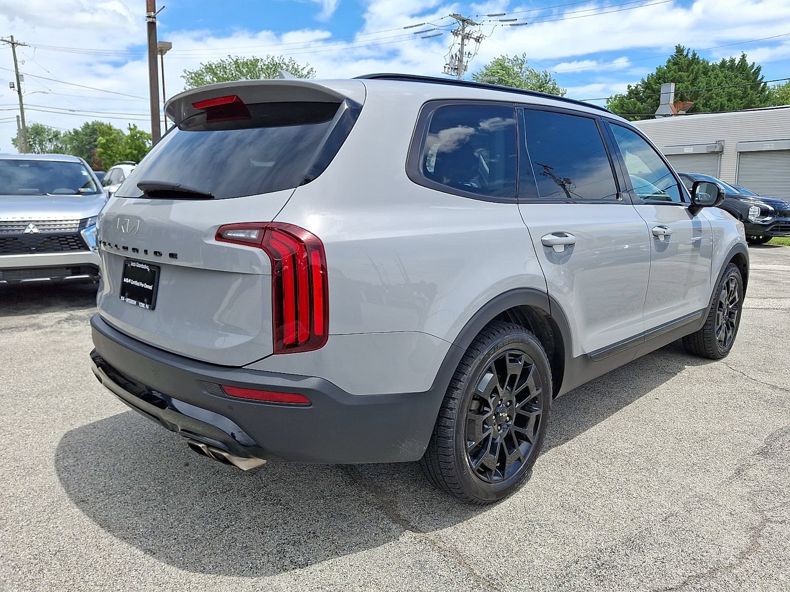 Used 2022 Kia Telluride SX w/ SX Prestige Package AWD/4WD image 7