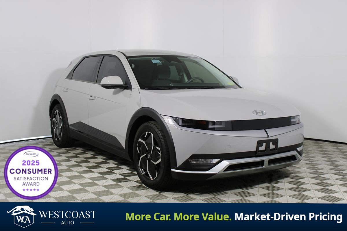 Used 2024 Hyundai Ioniq 5 SE image 1