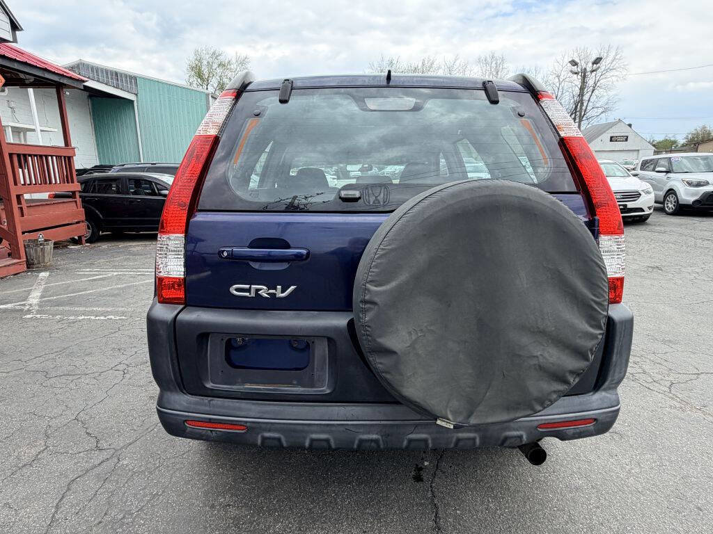 Used 2005 Honda CR-V LX image 4