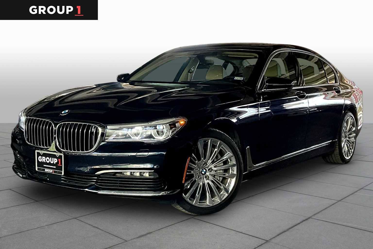 Used 2018 BMW 750i image 1