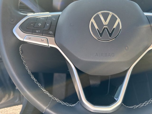 Used 2022 Volkswagen Taos SE image 30