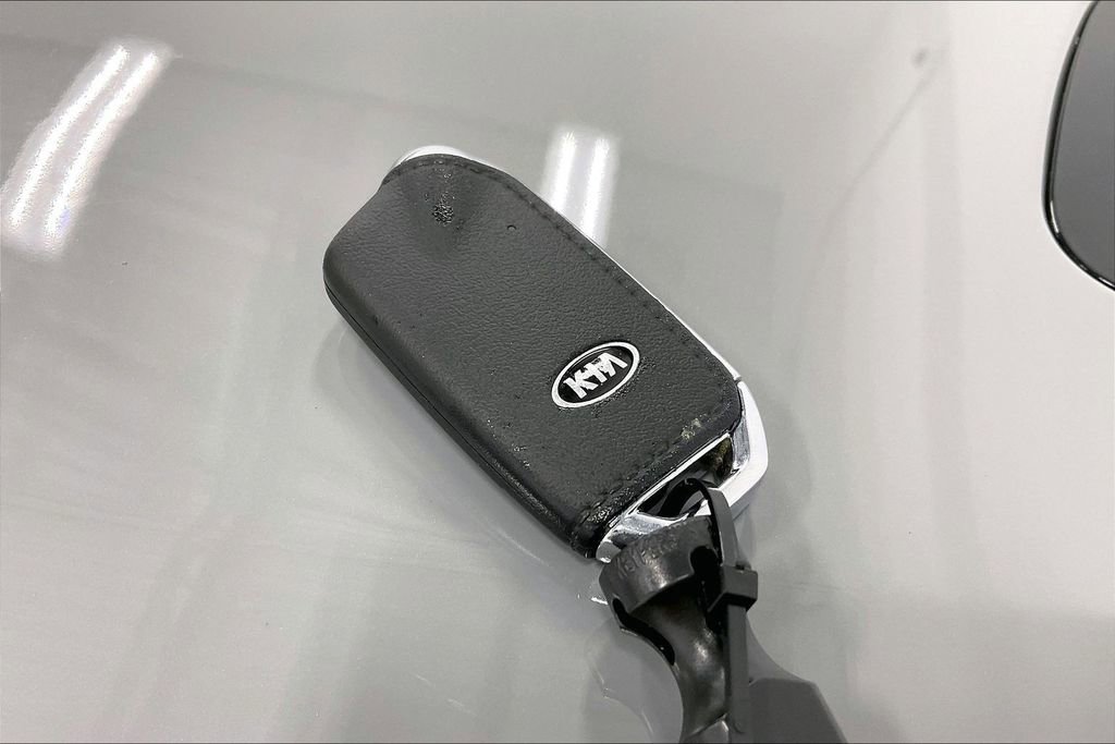 Used 2019 Kia Stinger GT1 RWD image 13