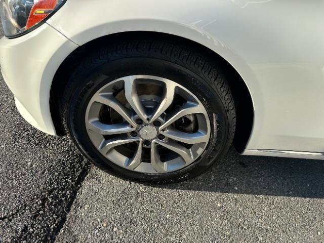 Used 2015 Mercedes-Benz C 300 4MATIC Sedan image 11
