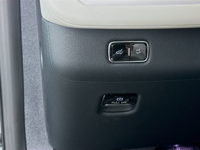 New 2025 Lincoln Navigator L Reserve image 10