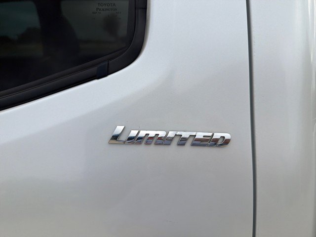 Used 2023 Toyota Tacoma Limited AWD/4WD image 11