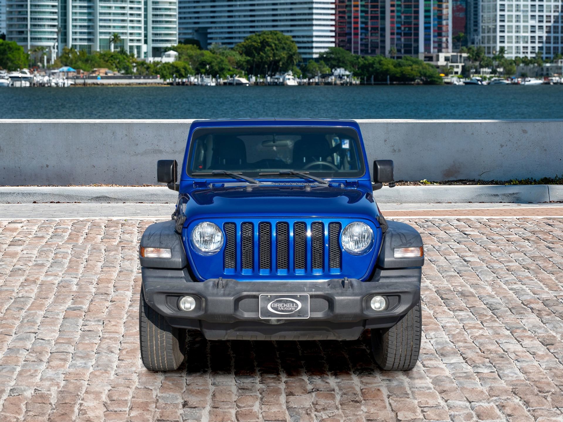 Used 2018 Jeep Wrangler Unlimited Sport image 2
