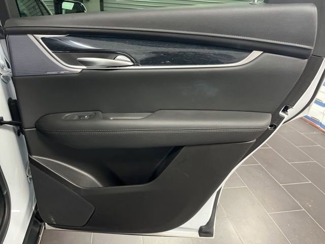 Certified 2025 Cadillac XT5 Premium Luxury image 14