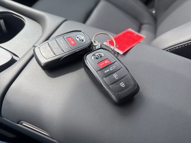 New 2026 Toyota Crown Signia image 30