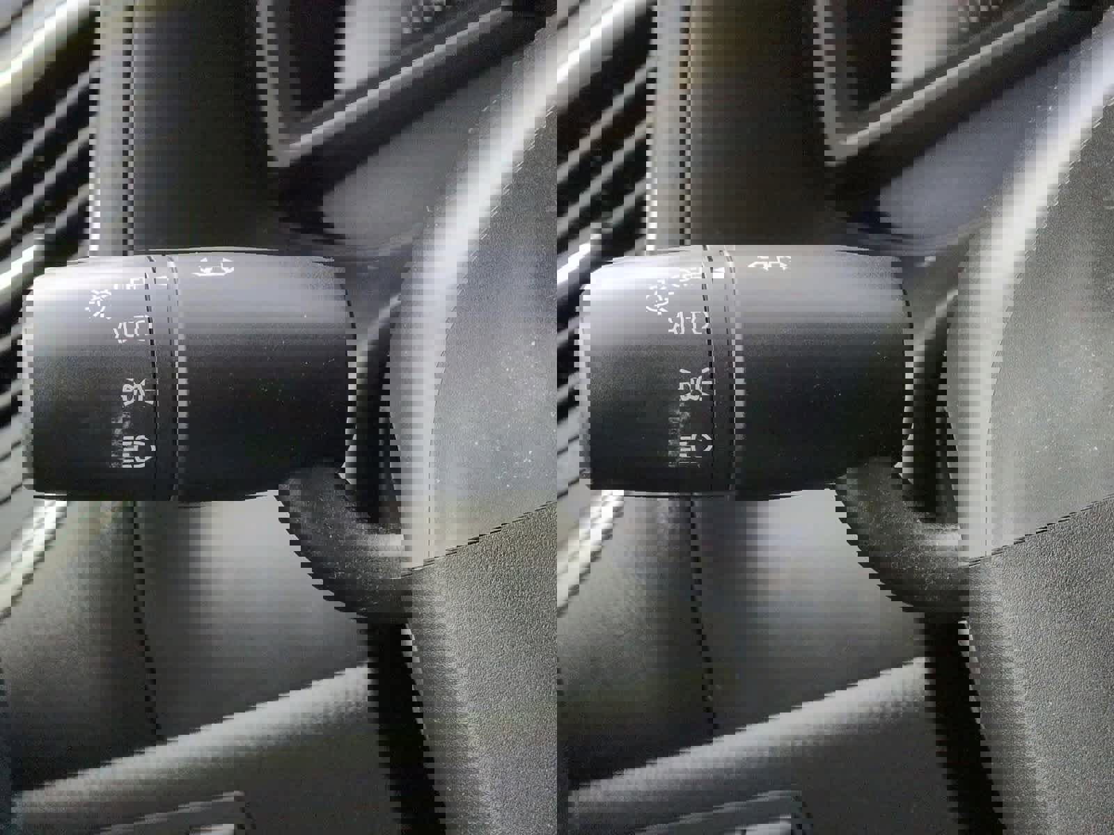 Used 2017 MAZDA MAZDA3 Touring image 29