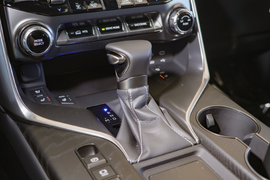 New 2026 Lexus LX 600 4WD w/ Accessory Package (Z1) image 30