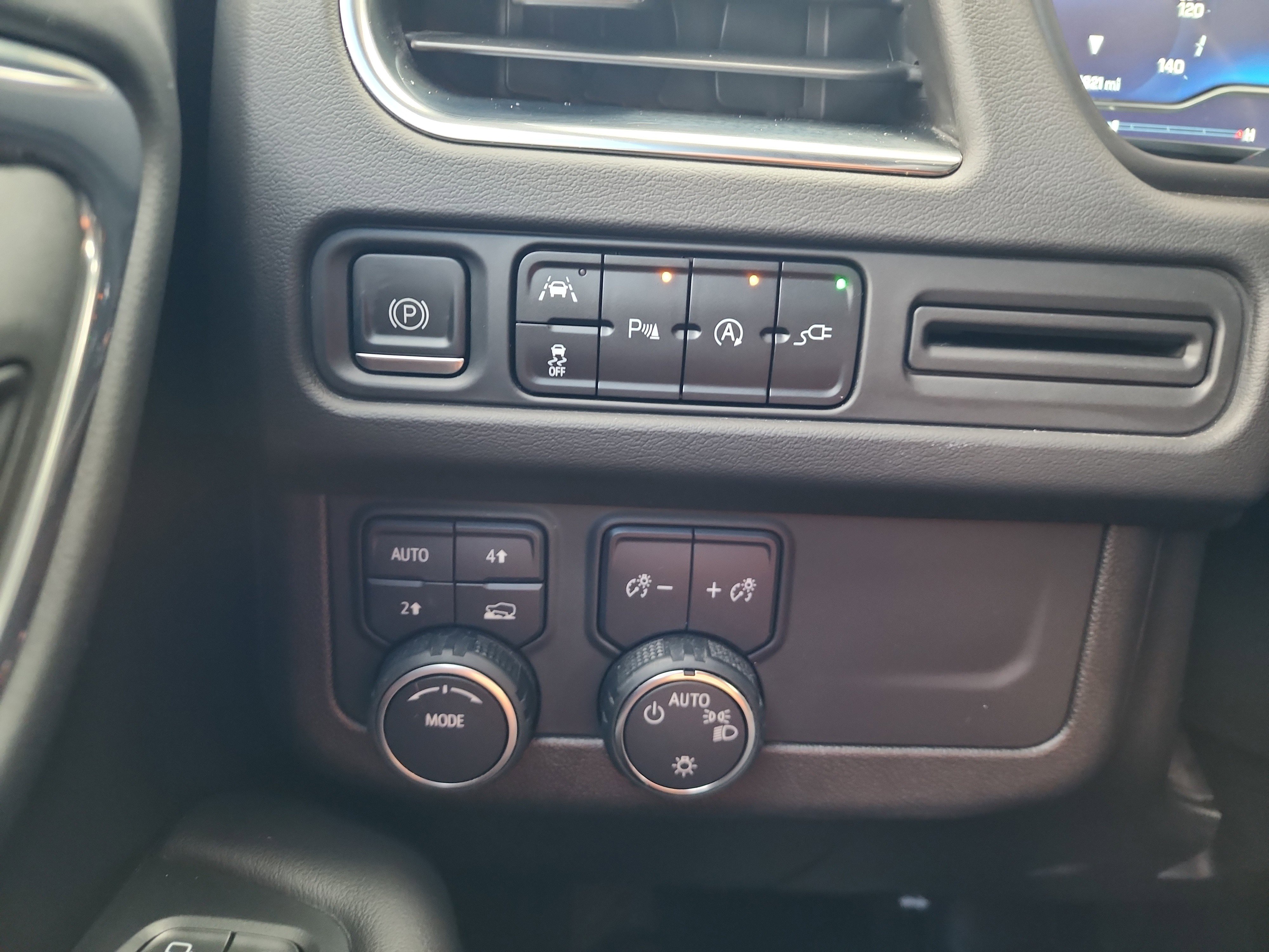 Certified 2022 Chevrolet Tahoe LT image 22