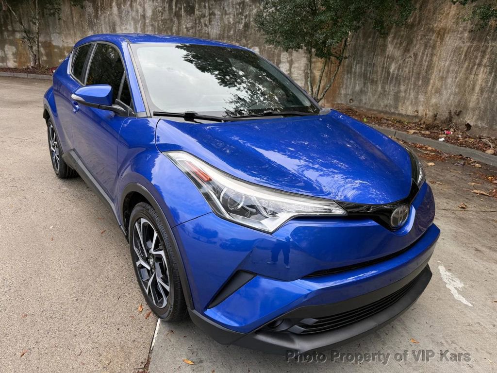 Used 2018 Toyota C-HR XLE image 2