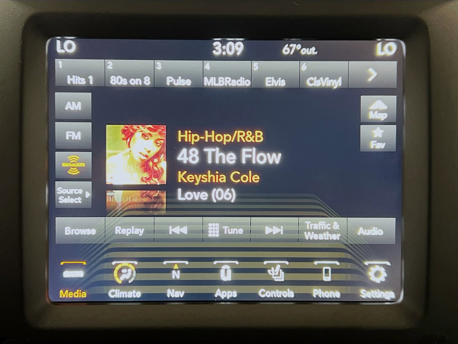 Used 2023 Jeep Cherokee Altitude Lux image 11