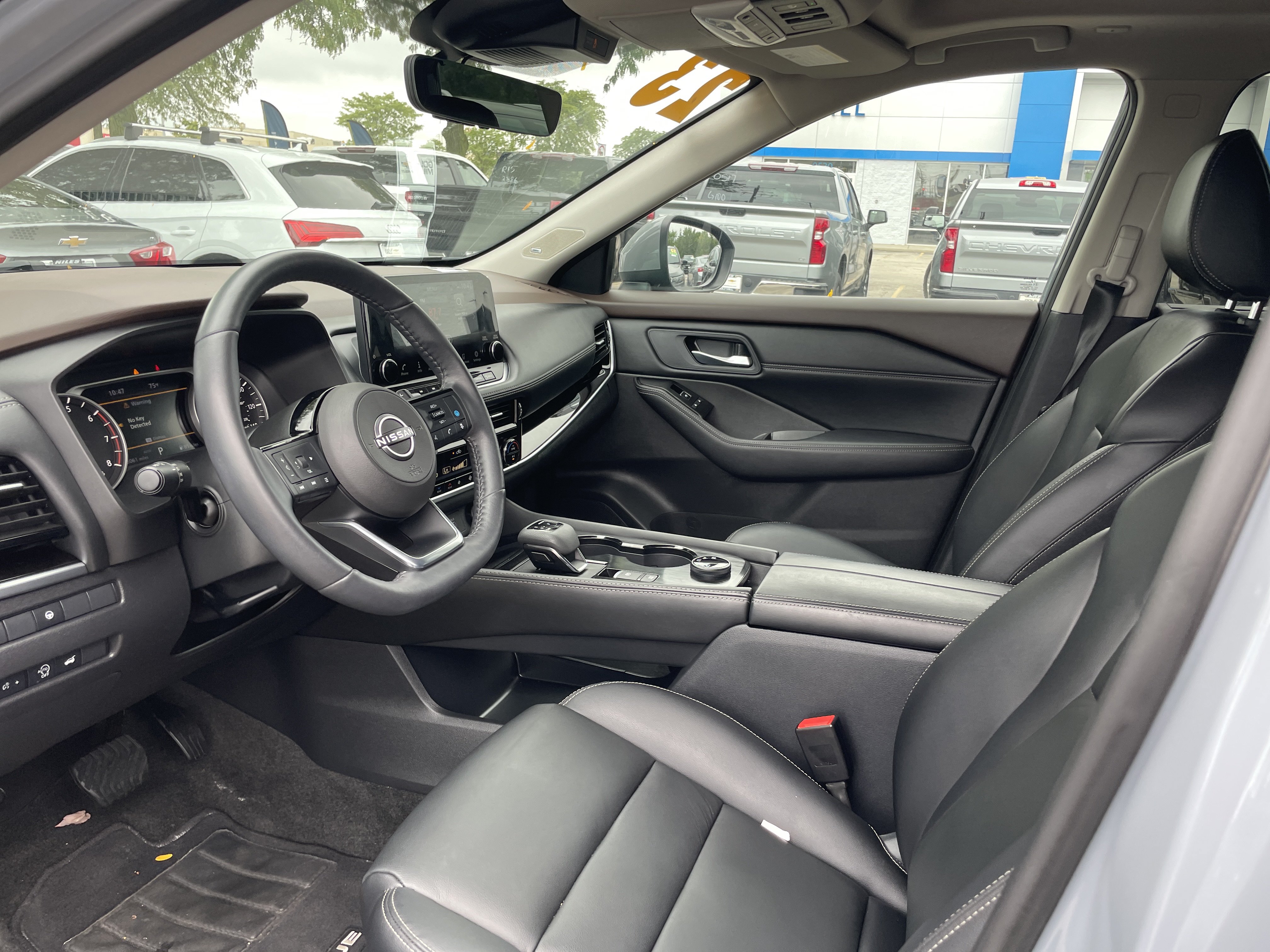 Used 2023 Nissan Rogue SL w/ SL Premium Package AWD/4WD image 15