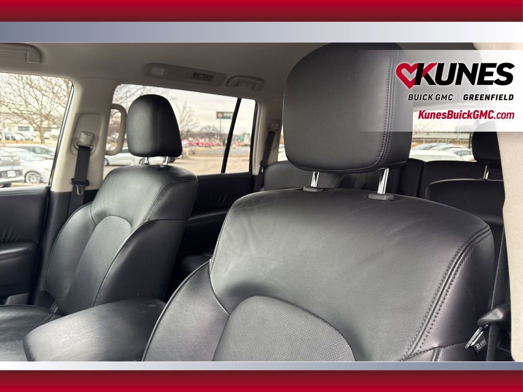 Used 2024 Nissan Armada SL w/ Captain's Chairs Package image 12