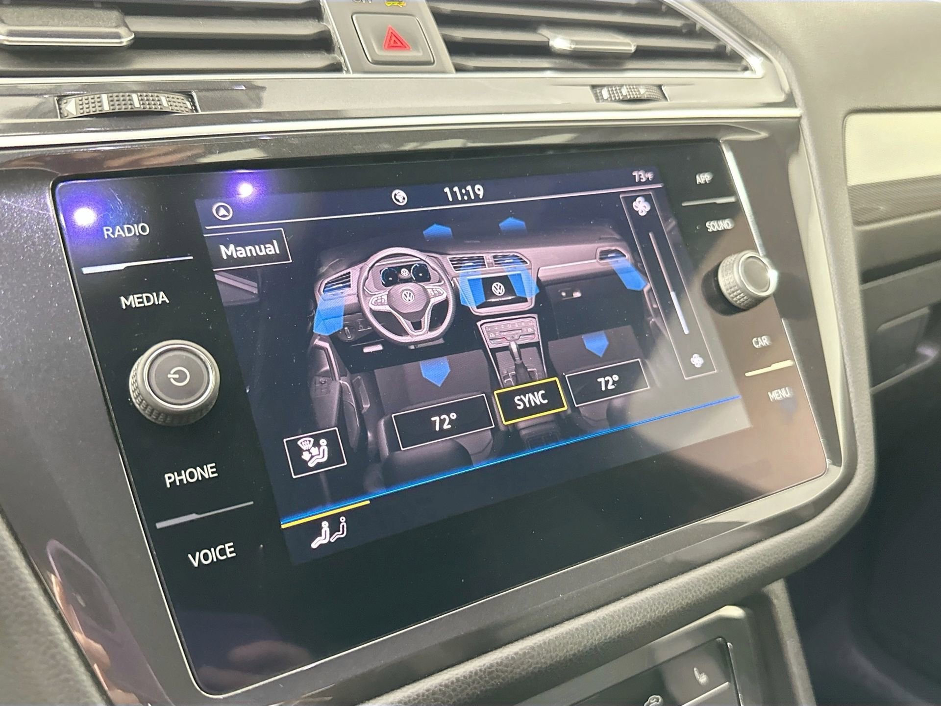 Certified 2022 Volkswagen Tiguan SE R-Line image 20