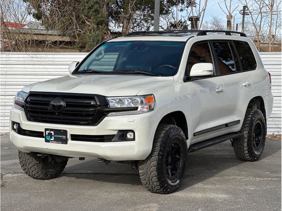 Used 2016 Toyota Land Cruiser 4WD - OME Lift + Modified - No image 6