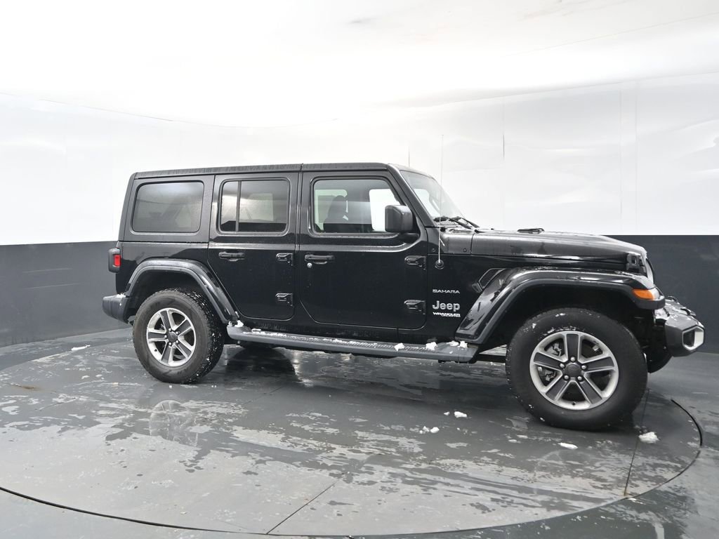 Used 2019 Jeep Wrangler Unlimited Sahara image 7