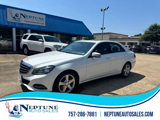 Used 2016 Mercedes-Benz E 350 4MATIC Sedan w/ Premium Package image 1