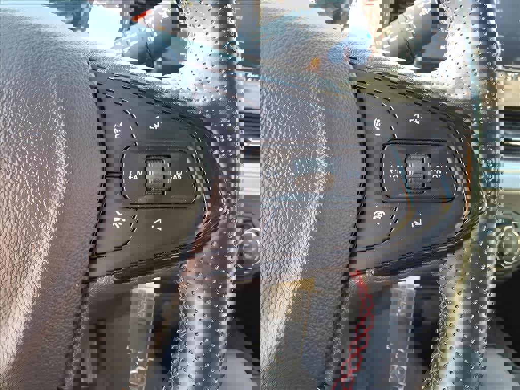 Used 2024 Chevrolet Trax RS image 20